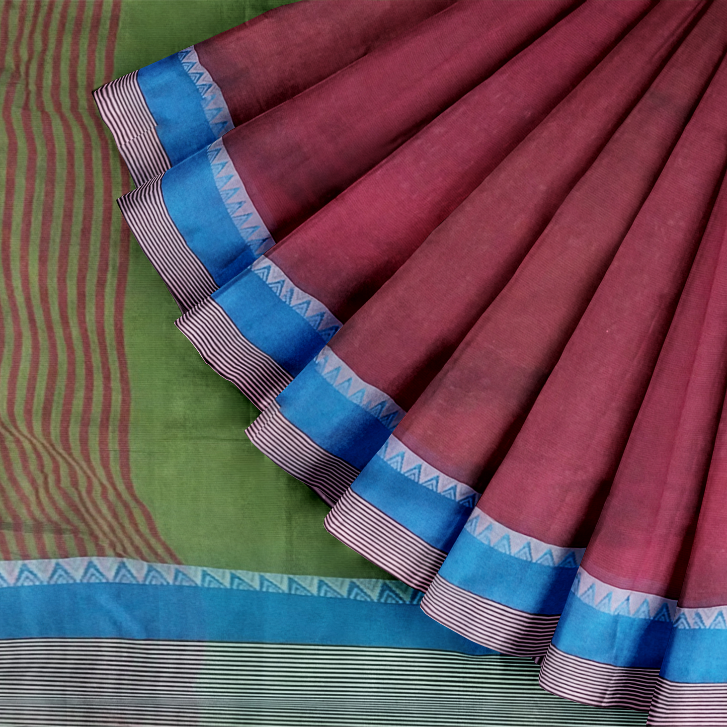 Graceful Red Colored Cotton Silk Saree