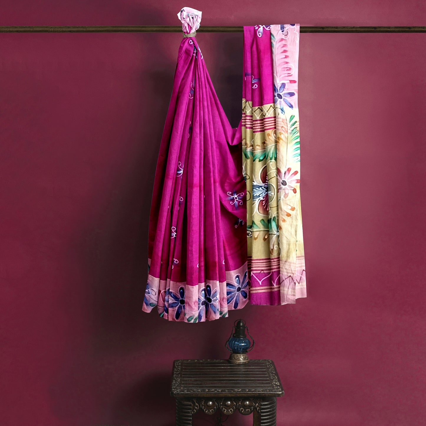 Lovely Saree with Pink and Golden Colored Print