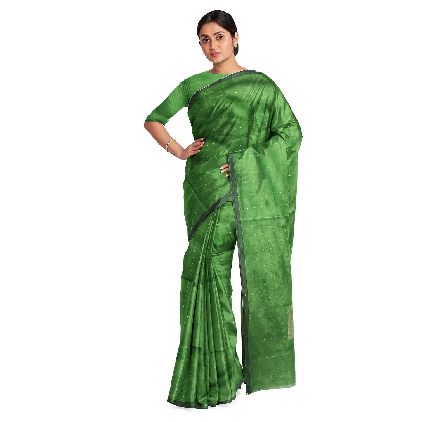 Bridal Kanchipuram Saree Adorned with Zari