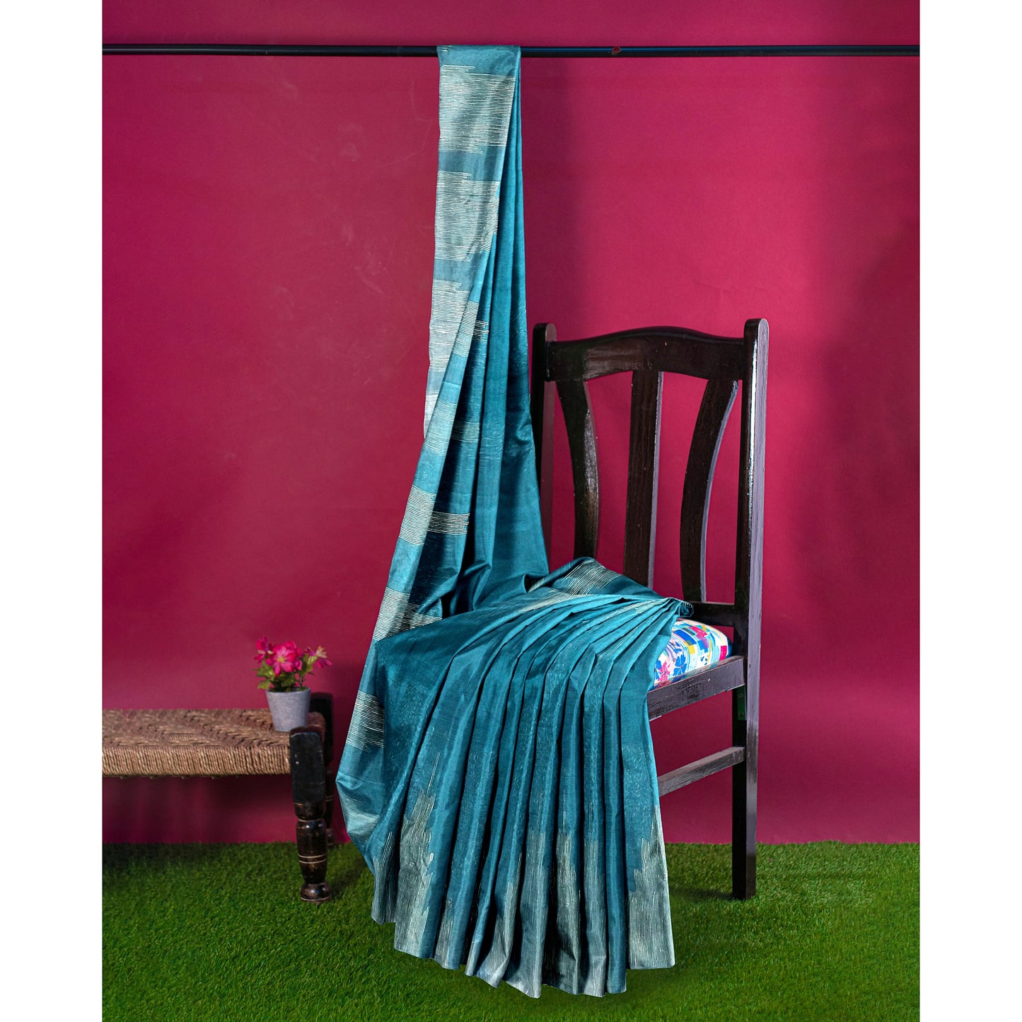 Lustrous Blue Ghicha Silk Saree
