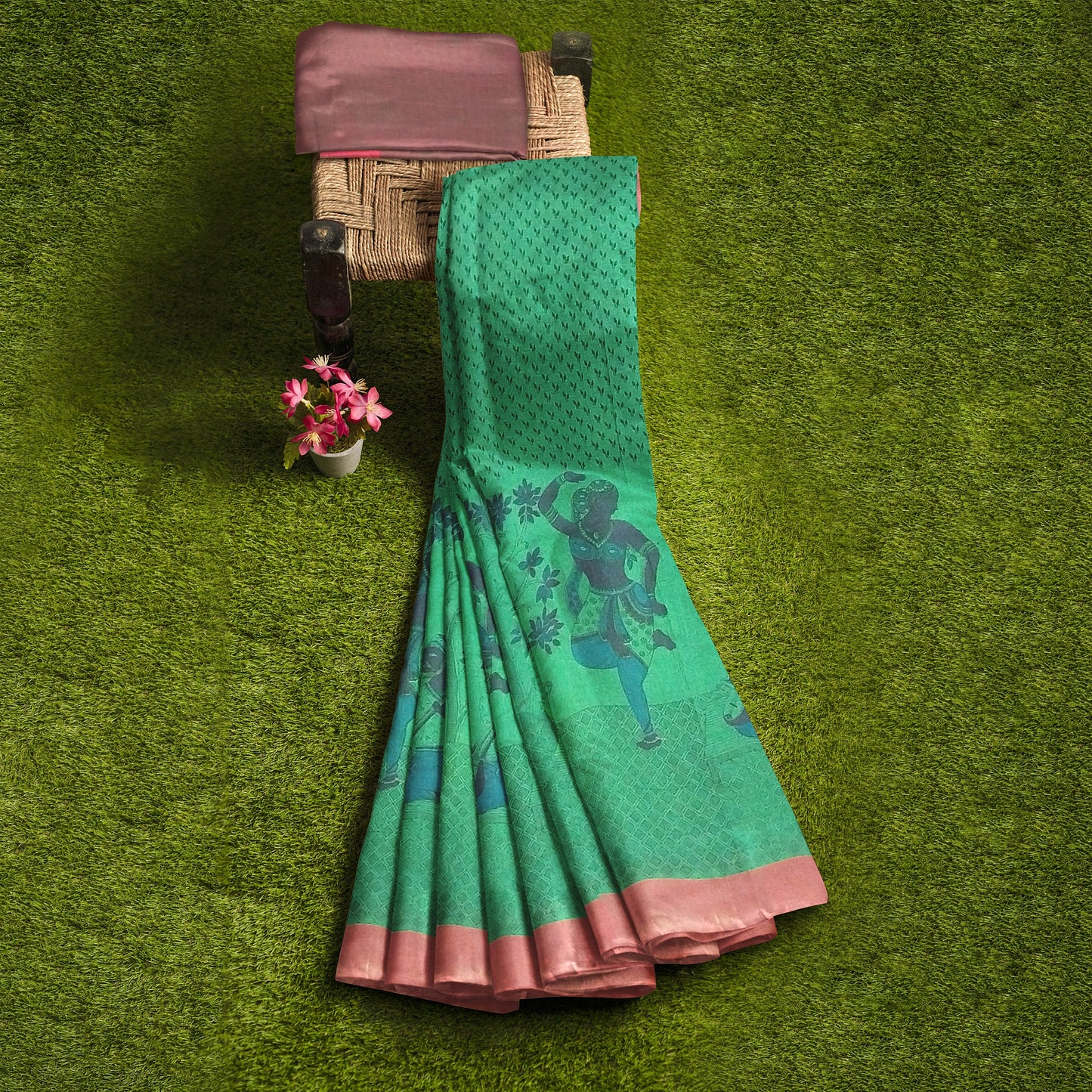 Flower Printed Saree in Green-Maroon Colour