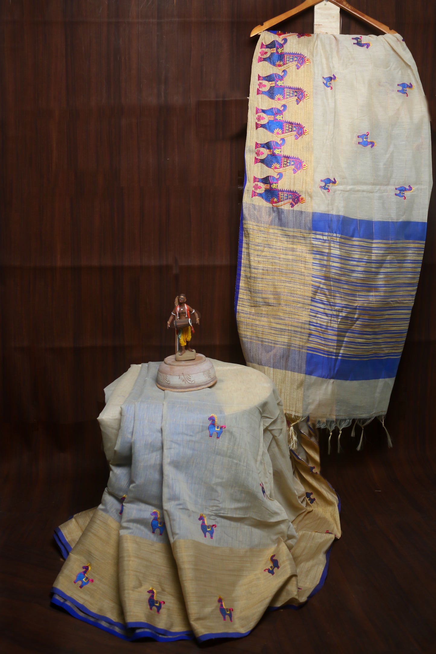 Crème and Blue Silk Saree with Intricate Design